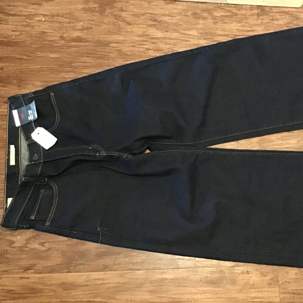 728 High-rise Wide-leg Women's Jeans - Picture 8 of 16